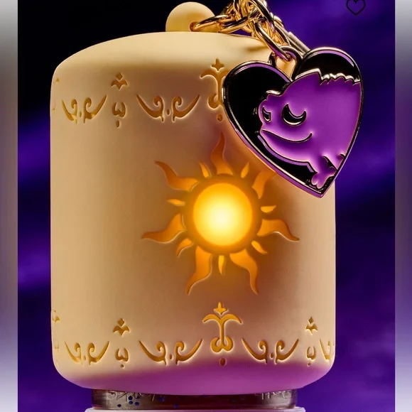 Bath & Body Works Disney Princess Rapunzel PocketBac, Sanitizer & Coin Purse - Picture 3 of 5